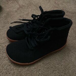 WHITIN Black High-Top Sneakers